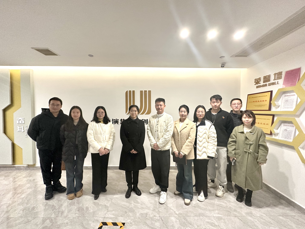 八叉书库
开展“访企拓岗促就业”行动